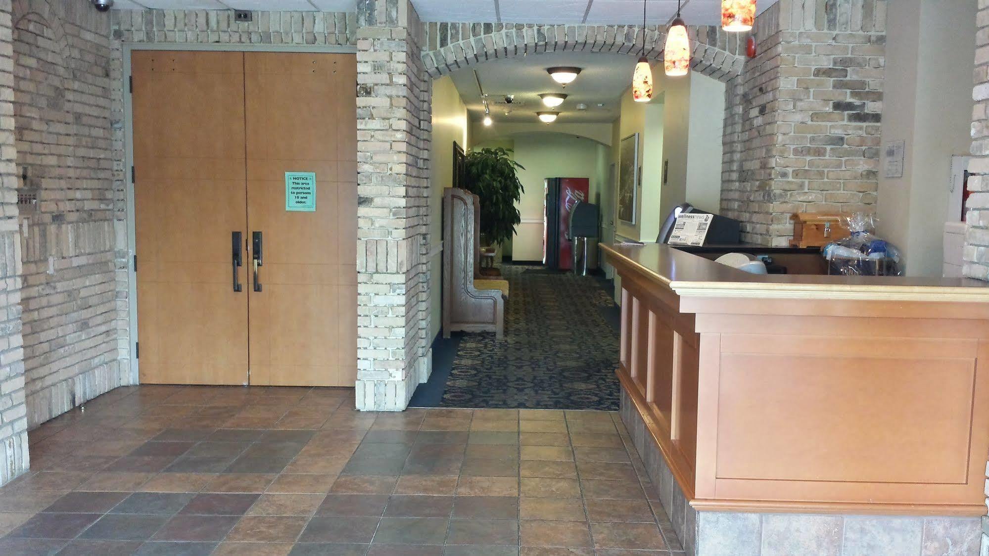 Park West Inn Winnipeg Eksteriør billede