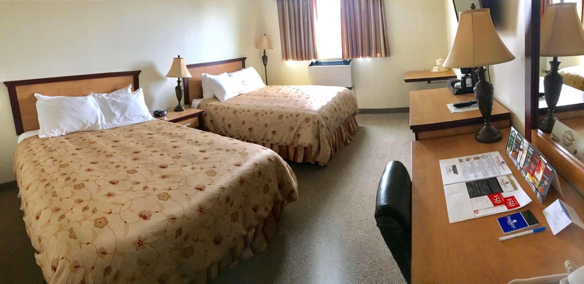 Park West Inn Winnipeg Eksteriør billede
